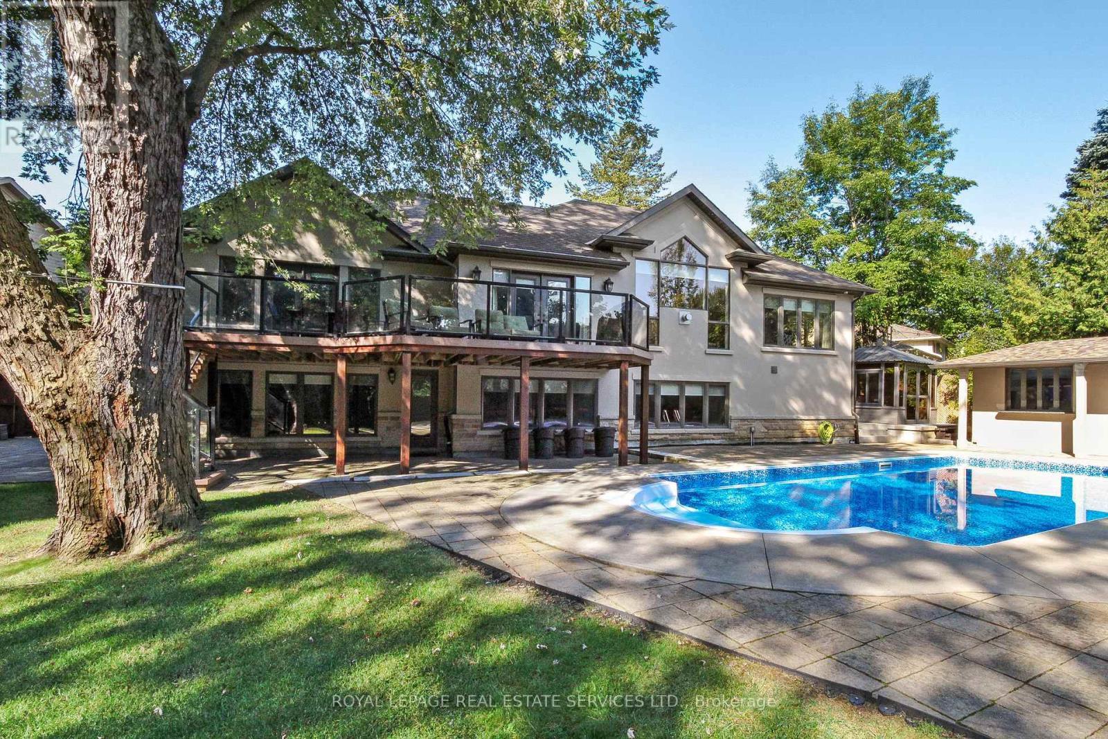 












159 VIEWBANK CRESCENT

,
Oakville,




Ontario
L6L1R3

