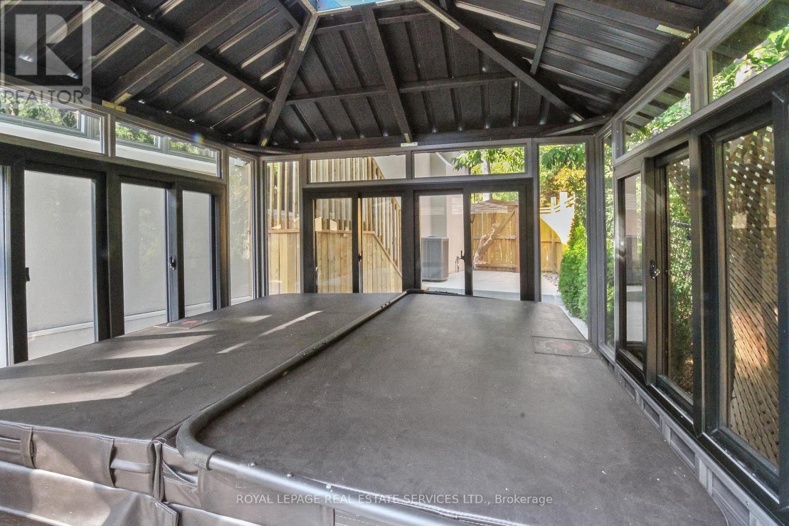 












159 VIEWBANK CRESCENT

,
Oakville,




Ontario
L6L1R3

