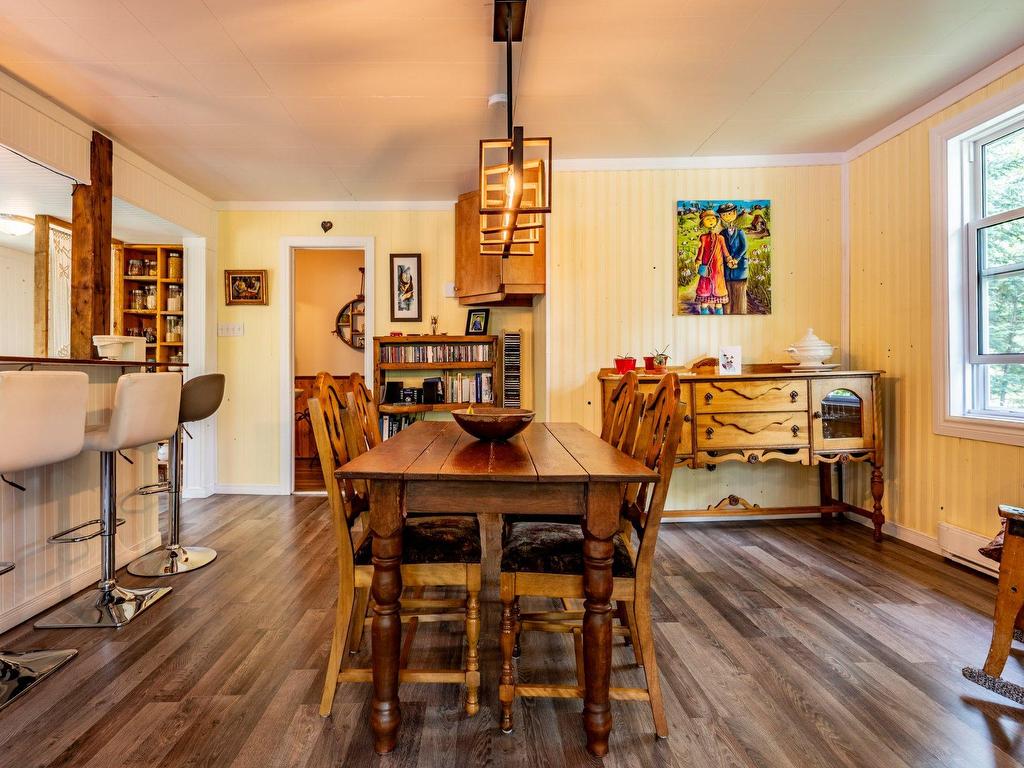 









111


Rue Marc

,
Saint-Élie-de-Caxton,




QC
G0X2N0

