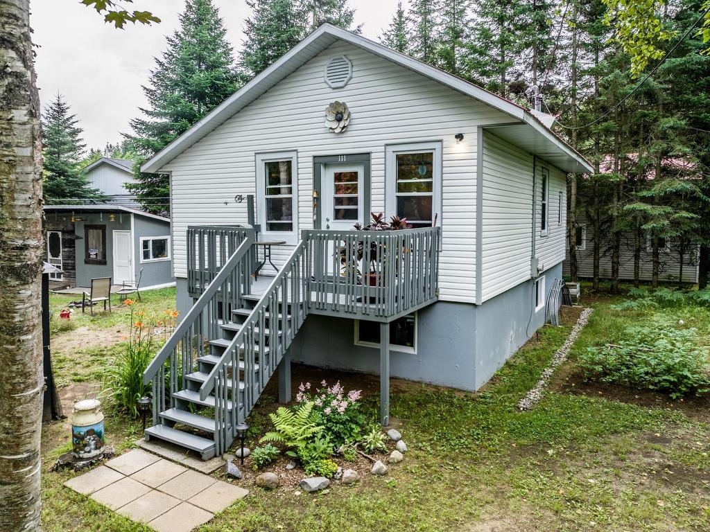 









111


Rue Marc

,
Saint-Élie-de-Caxton,




QC
G0X2N0

