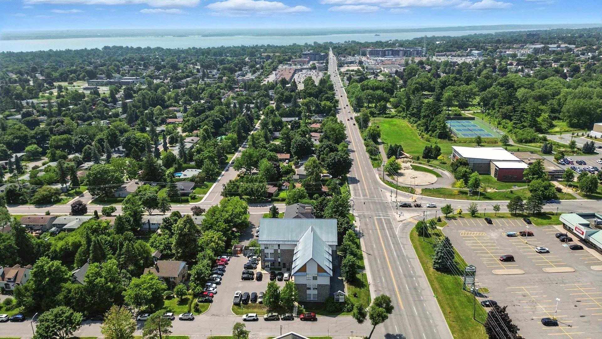









362


Ch. d'Aylmer

, 101,
Gatineau (Aylmer),




QC
J9H1A6

