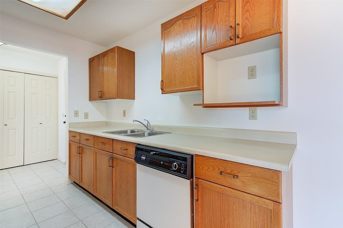 









3815


Brown

Road, 205,
West Kelowna,




BC
V4T 1R8

