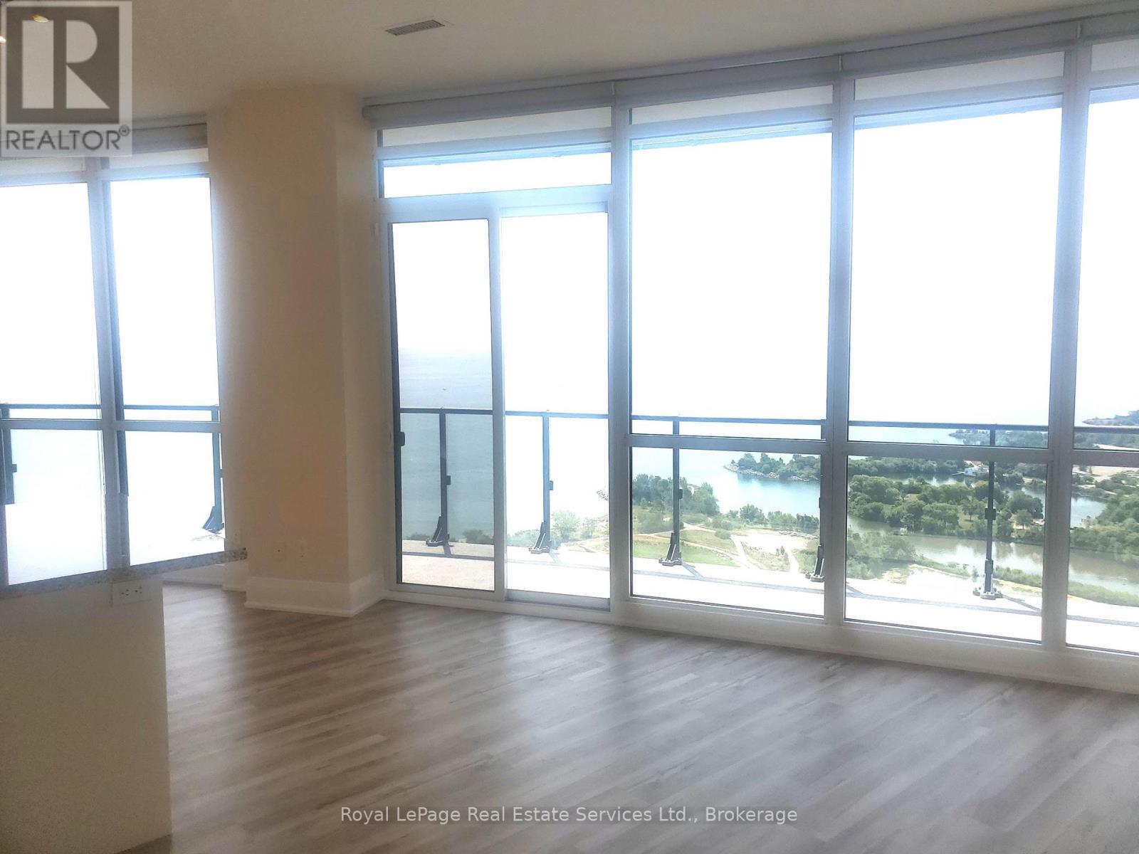 












3702 - 59 ANNIE CRAIG DRIVE

,
Toronto (Mimico),




Ontario
M8V0C4

