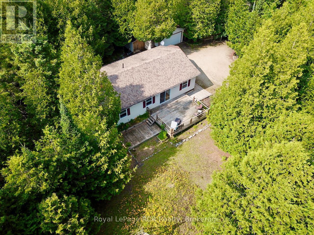 












323 EAST ROAD RR 4 ROAD

,
Northern Bruce Peninsula,




Ontario
N0H1W0

