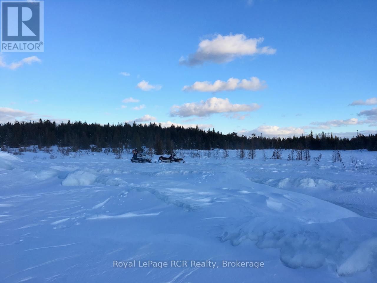 












323 EAST ROAD RR 4 ROAD

,
Northern Bruce Peninsula,




Ontario
N0H1W0

