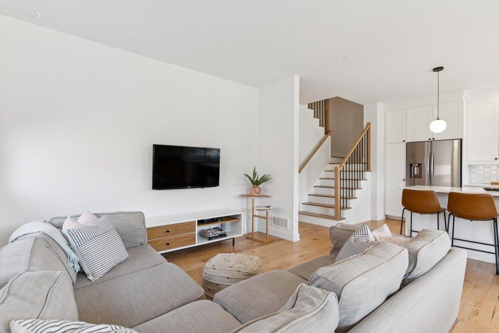 









360


Ch. Jean-Paul-Lemieux

,
Chelsea,




QC
J9B0C5

