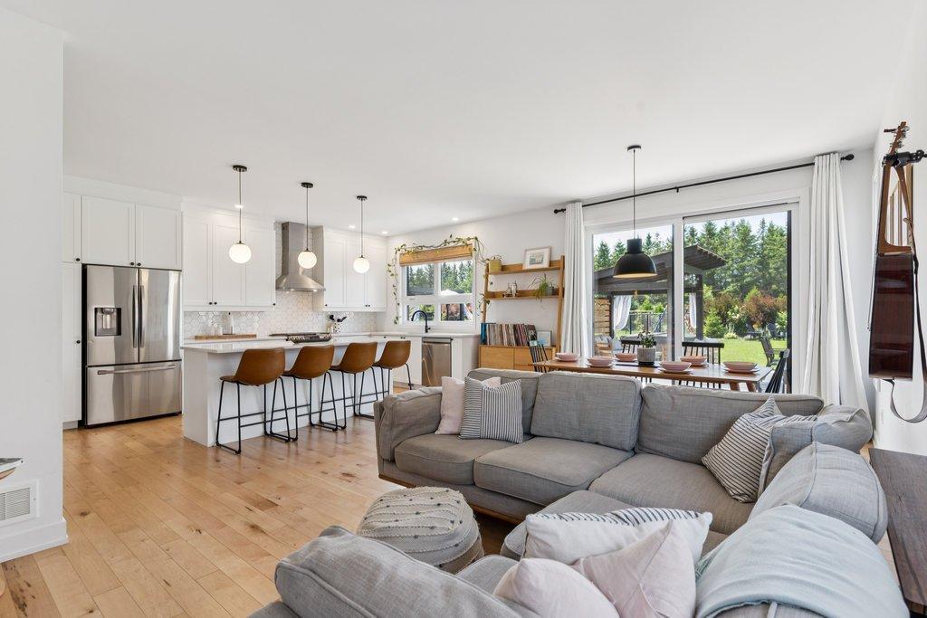 









360


Ch. Jean-Paul-Lemieux

,
Chelsea,




QC
J9B0C5

