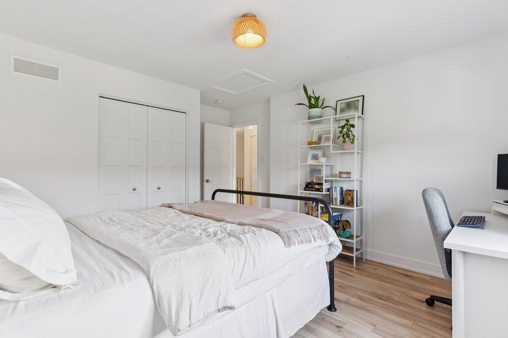 









360


Ch. Jean-Paul-Lemieux

,
Chelsea,




QC
J9B0C5

