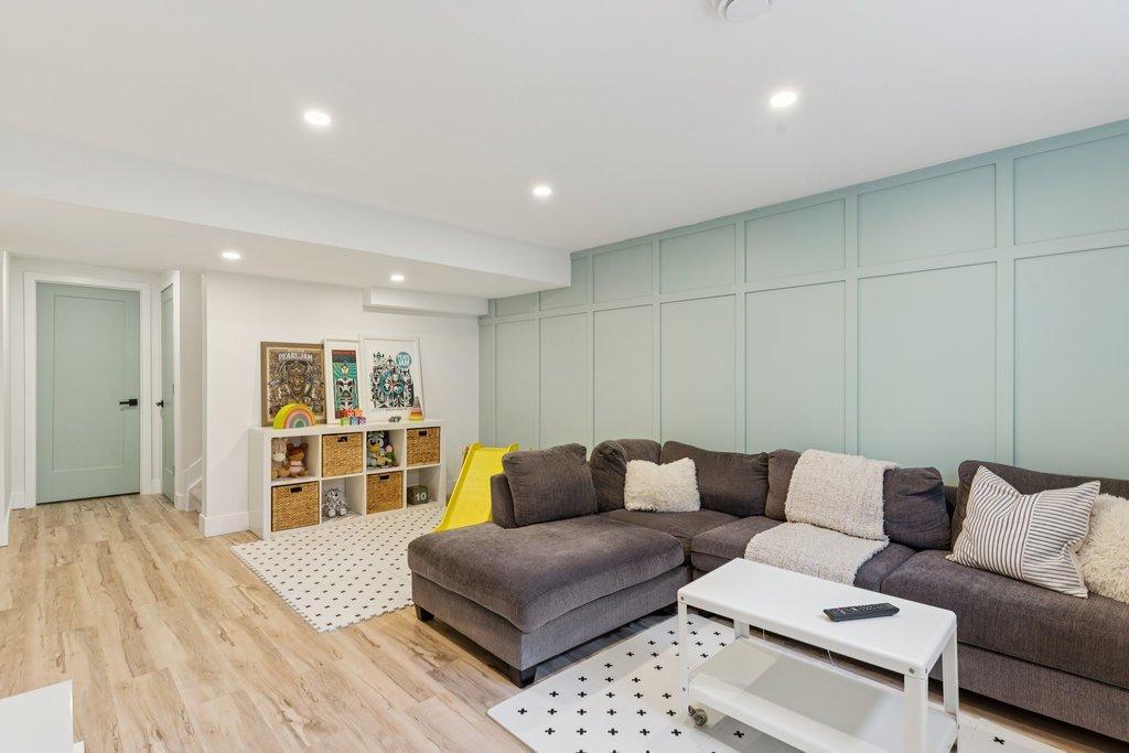 









360


Ch. Jean-Paul-Lemieux

,
Chelsea,




QC
J9B0C5

