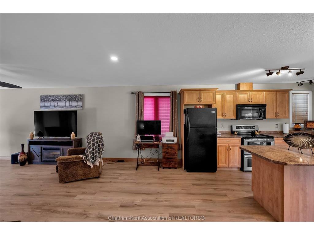 









44


Regal

Drive,
Tilbury,




ON
N0P 2L0

