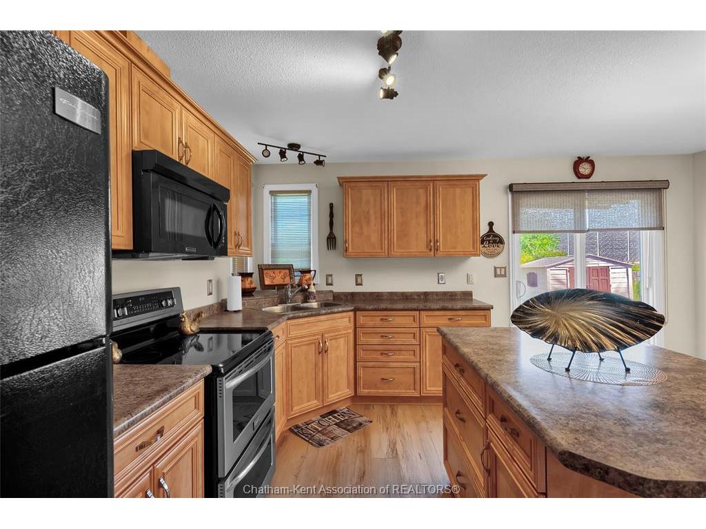 









44


Regal

Drive,
Tilbury,




ON
N0P 2L0

