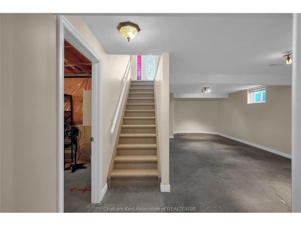 









44


Regal

Drive,
Tilbury,




ON
N0P 2L0

