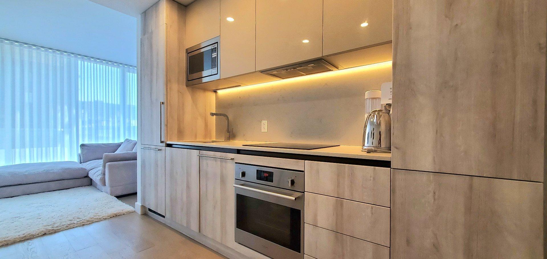 









1400


Boul. René-Lévesque O.

, 903,
Montréal (Ville-Marie),




QC
H3G1T6

