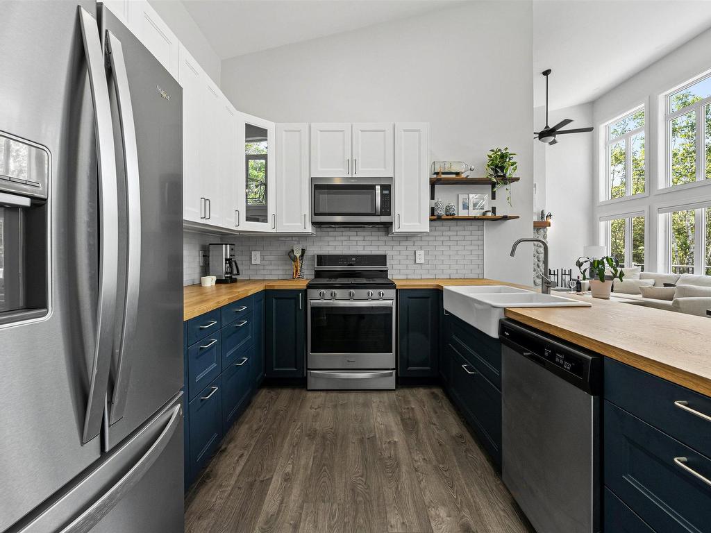 












7 Spyglass Way

,
White Point,




NS
B4B 0B7

