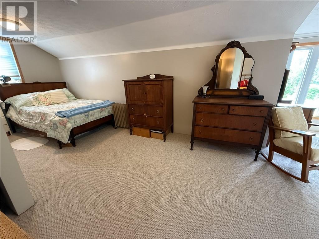 












103 McNevin Street

,
Providence Bay, Manitoulin Island,




Ontario
P0P1T0

