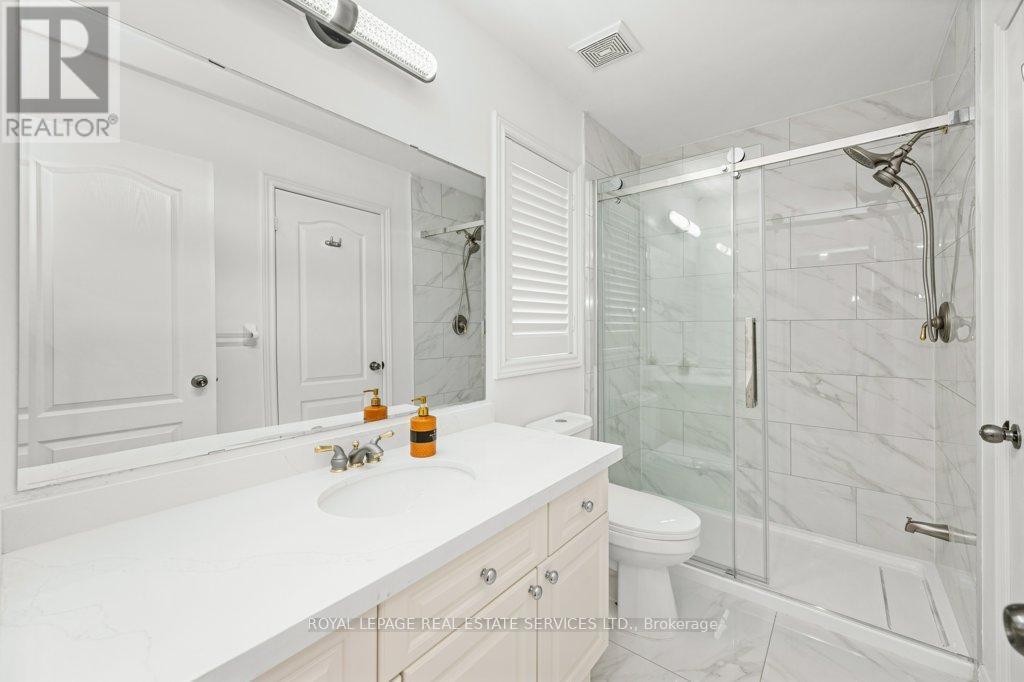 












1387 FERNCREST ROAD

,
Oakville,




Ontario
L6H7W2

