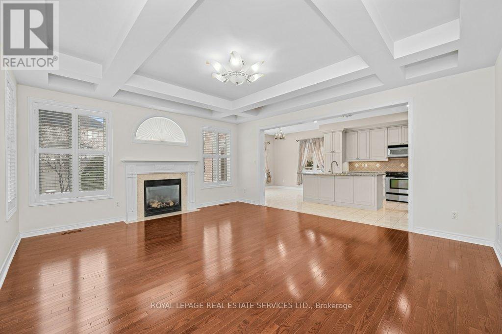 












1387 FERNCREST ROAD

,
Oakville,




Ontario
L6H7W2

