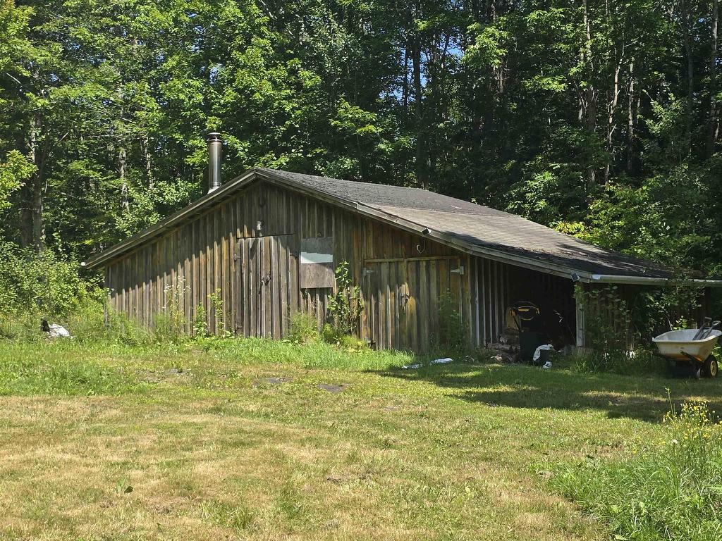 












19 River Road

,
Milton,




NS
B0T 1P0

