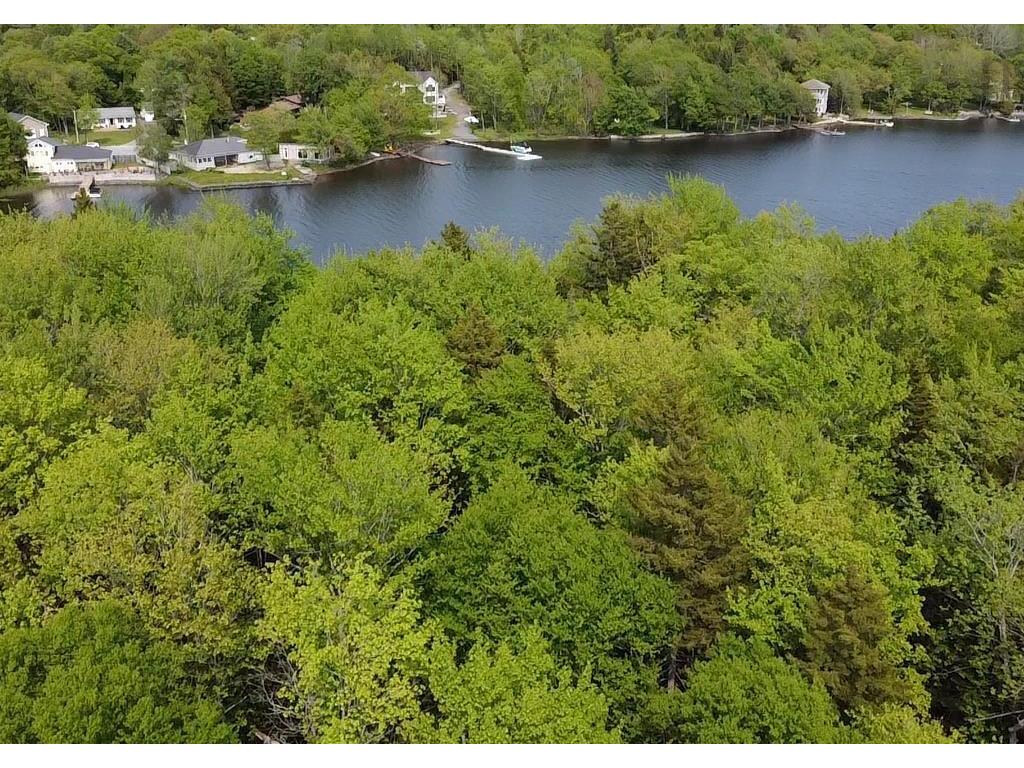 












Lot Fletchers Lake

,
Wellington,







NS
B2T 1A2

