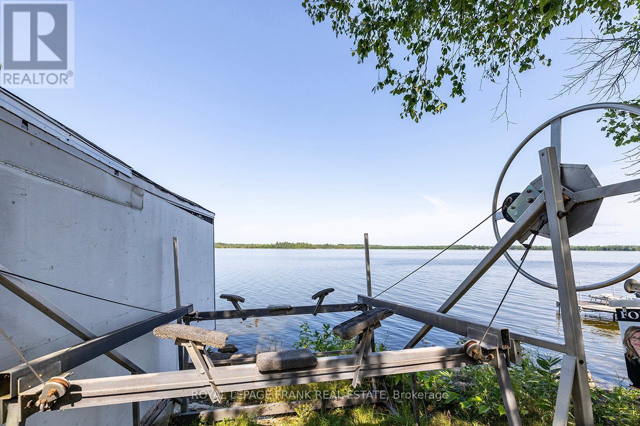 












1206 BLACK BEACH LANE

,
Ramara (Brechin),




Ontario
L0K1B0

