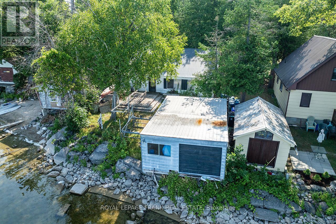 












1206 BLACK BEACH LANE

,
Ramara (Brechin),




Ontario
L0K1B0


