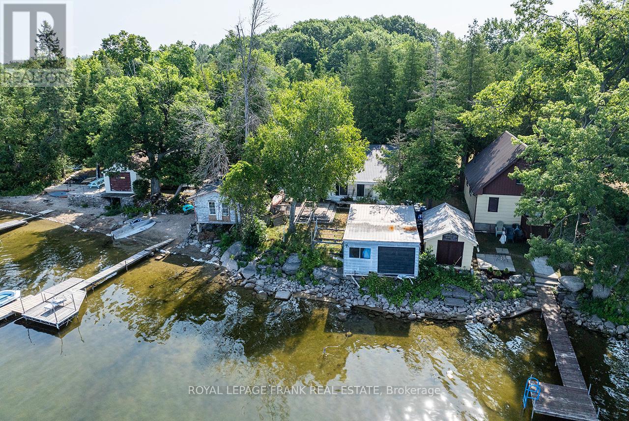 












1206 BLACK BEACH LANE

,
Ramara (Brechin),




Ontario
L0K1B0

