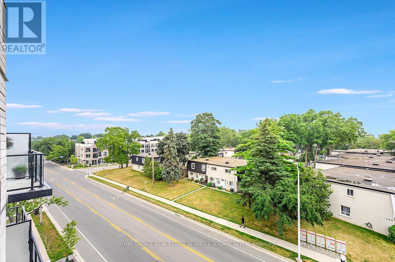 












412 - 123 MAURICE DRIVE

,
Oakville,




Ontario
L6K2W6

