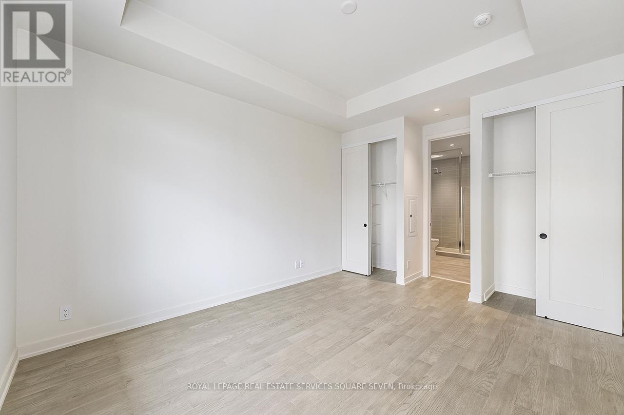 












412 - 123 MAURICE DRIVE

,
Oakville,




Ontario
L6K2W6

