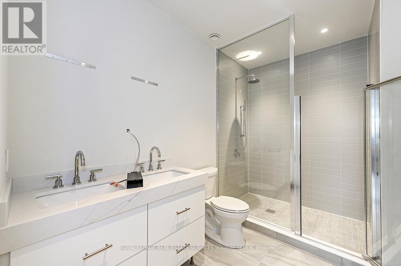 












412 - 123 MAURICE DRIVE

,
Oakville,




Ontario
L6K2W6


