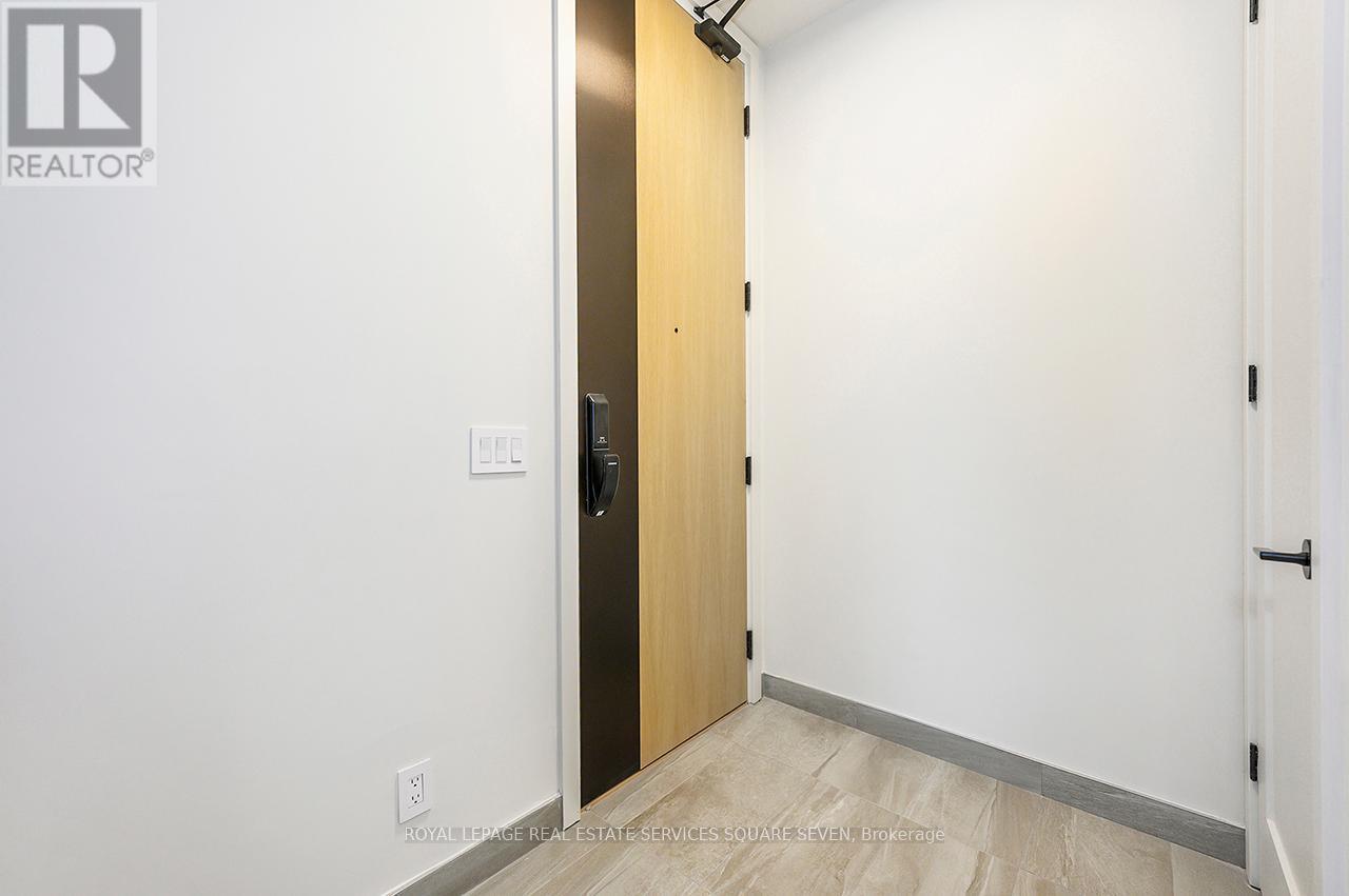 












412 - 123 MAURICE DRIVE

,
Oakville,




Ontario
L6K2W6

