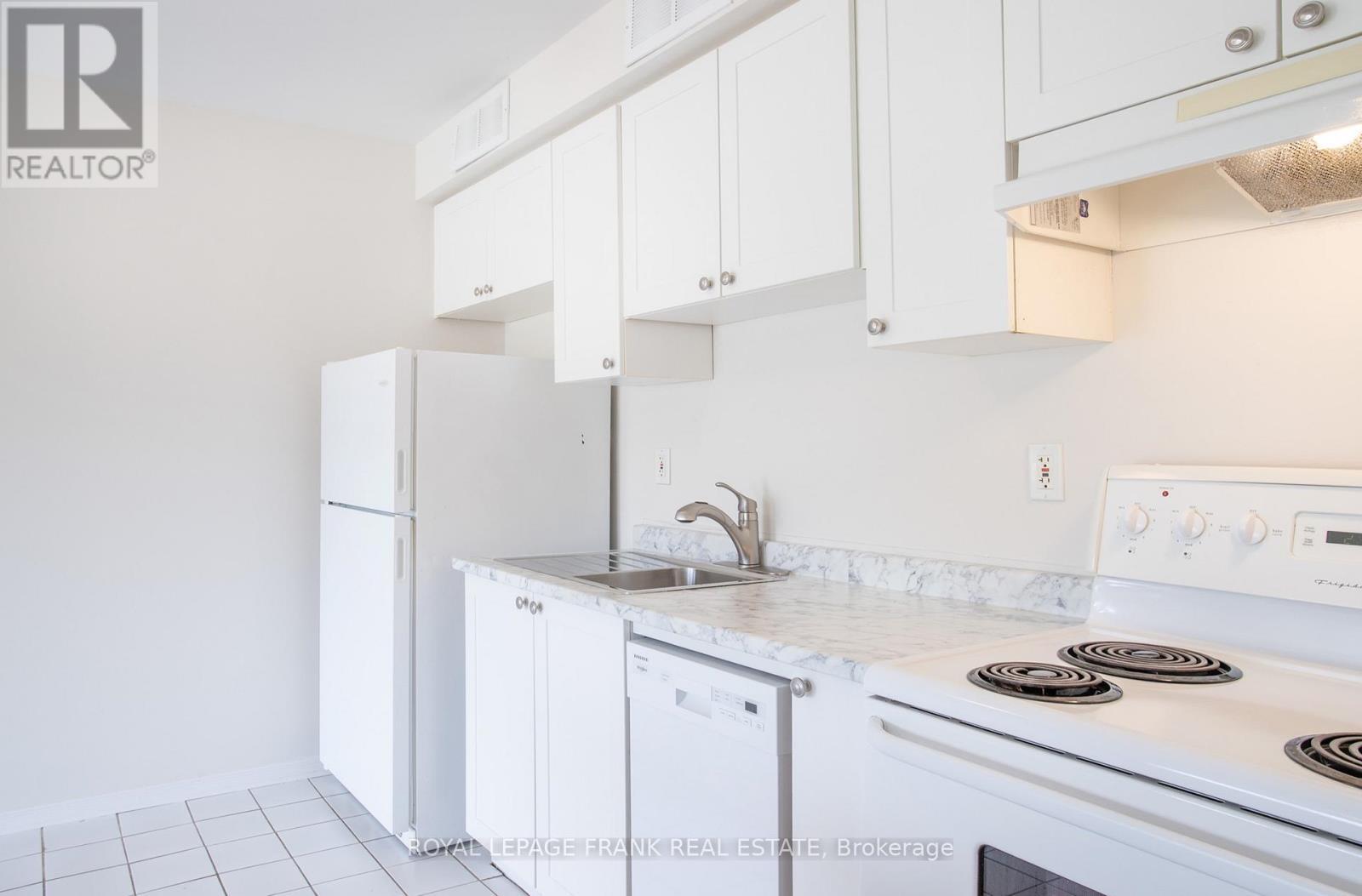 












9 - 1 TESTA ROAD

,
Uxbridge,




Ontario
L9L1Y8

