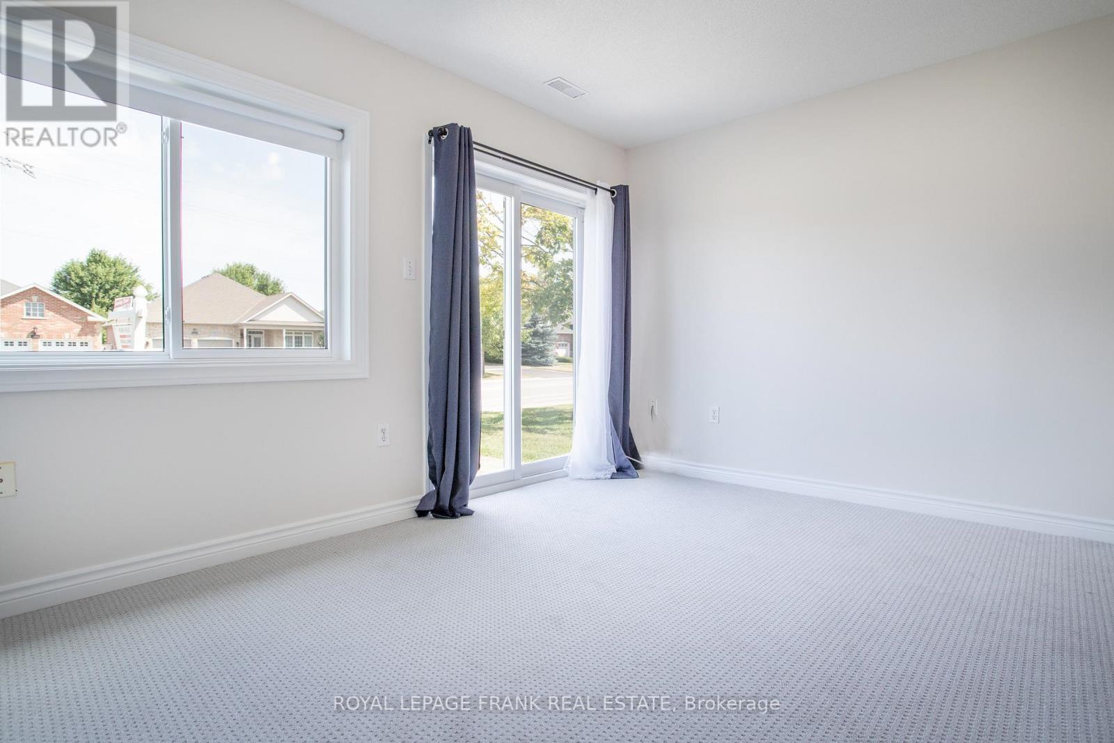 












9 - 1 TESTA ROAD

,
Uxbridge,




Ontario
L9L1Y8

