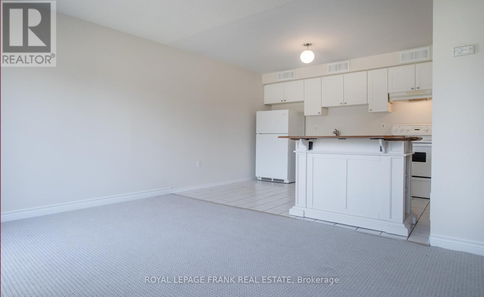












9 - 1 TESTA ROAD

,
Uxbridge,




Ontario
L9L1Y8

