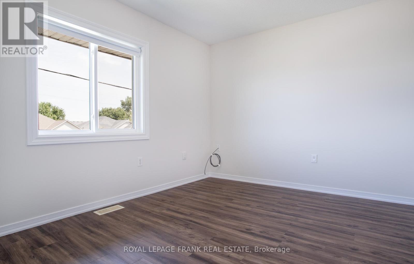 












9 - 1 TESTA ROAD

,
Uxbridge,




Ontario
L9L1Y8

