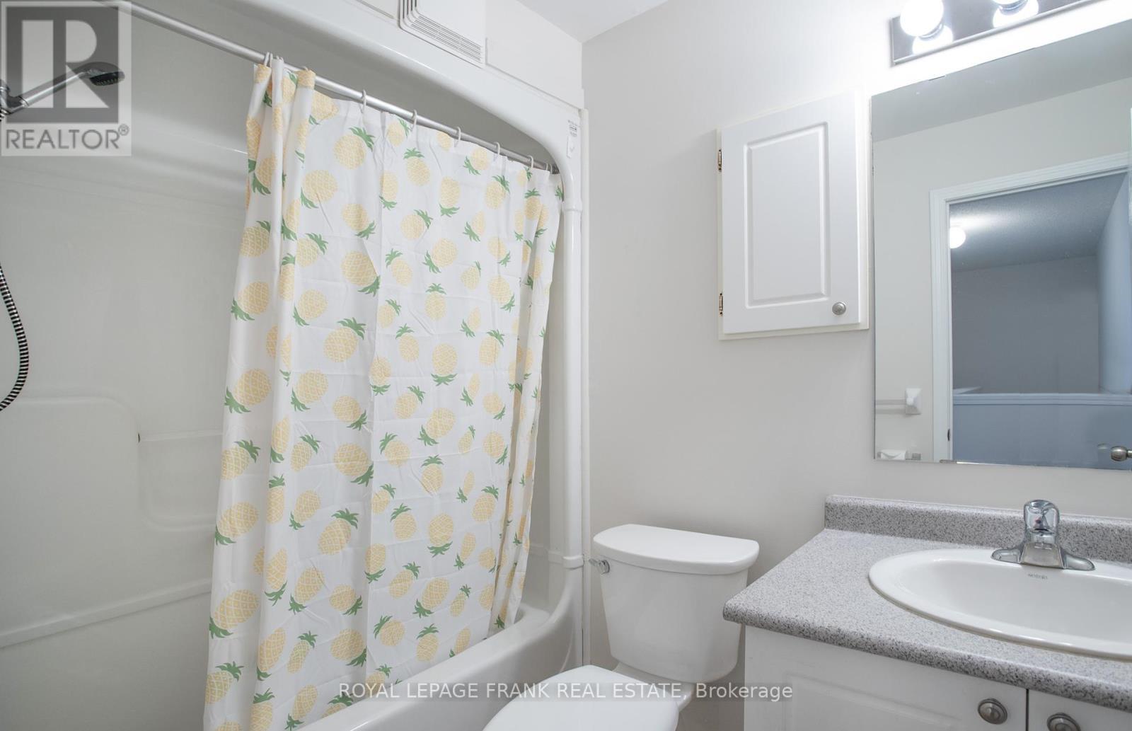 












9 - 1 TESTA ROAD

,
Uxbridge,




Ontario
L9L1Y8

