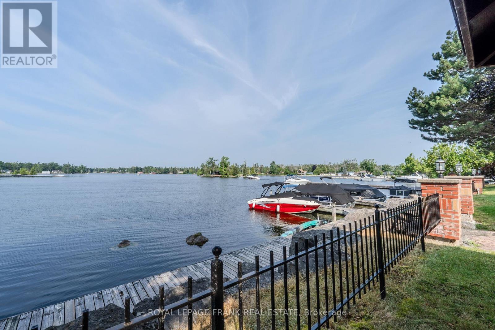 












303 - 1 SHERWOOD STREET

,
Kawartha Lakes (Bobcaygeon),




Ontario
K0M1A0

