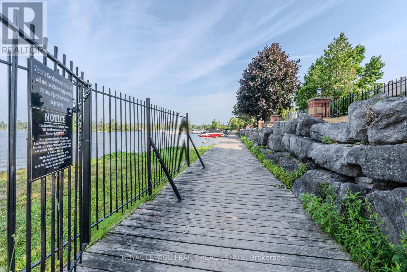 












303 - 1 SHERWOOD STREET

,
Kawartha Lakes (Bobcaygeon),




Ontario
K0M1A0

