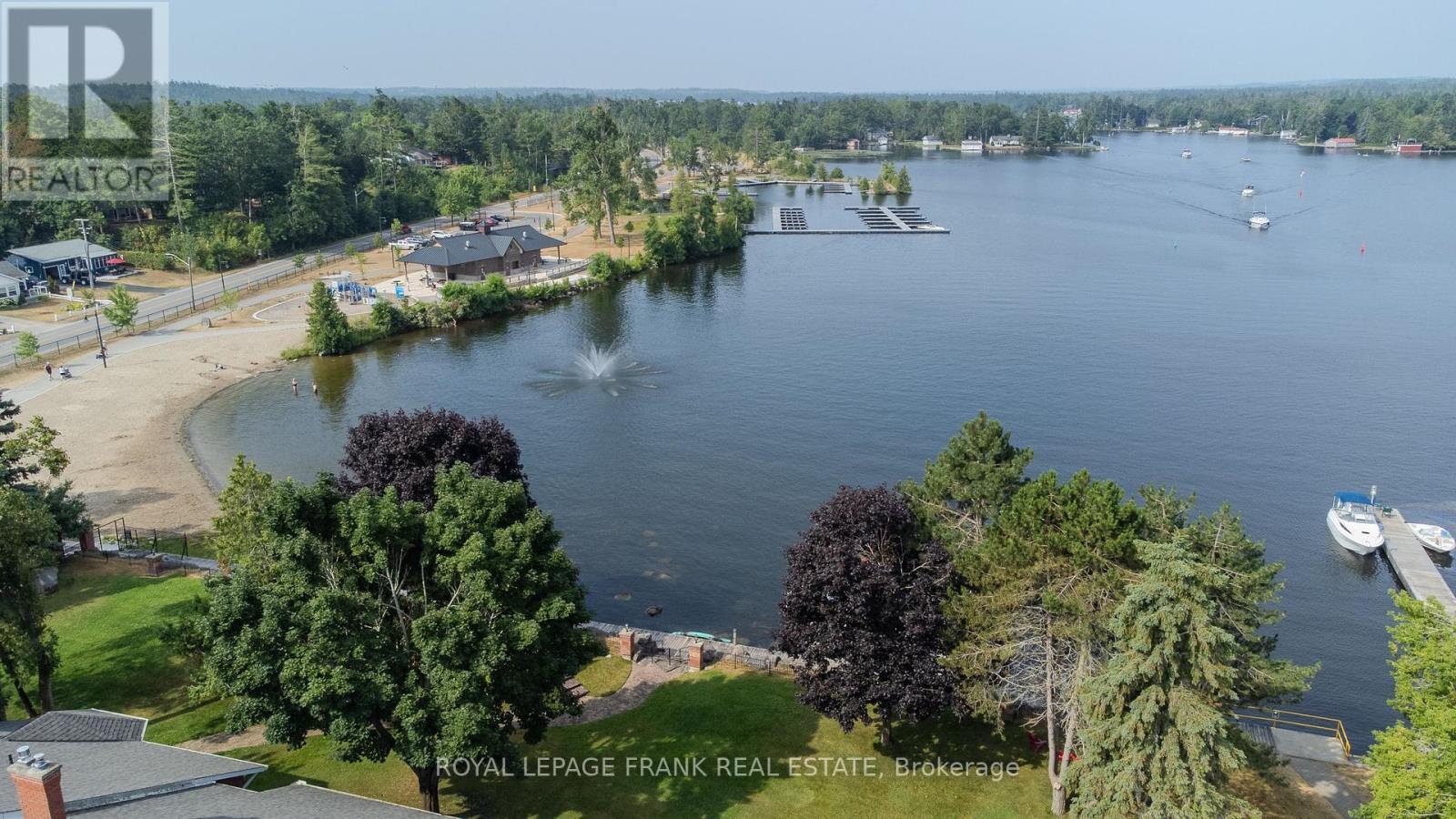 












303 - 1 SHERWOOD STREET

,
Kawartha Lakes (Bobcaygeon),




Ontario
K0M1A0

