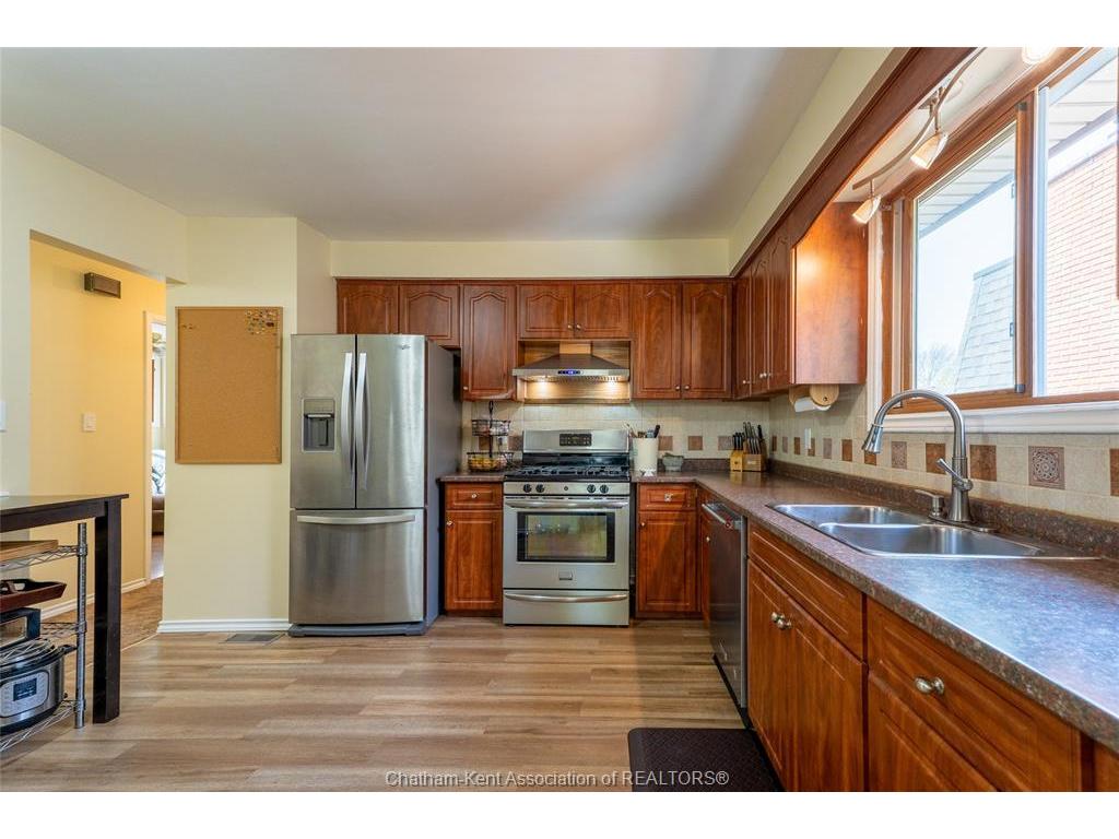 









12


Sioux

Drive,
Chatham,




ON
N7M 5S5

