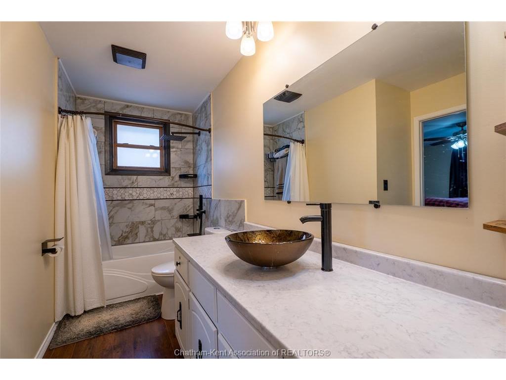 









12


Sioux

Drive,
Chatham,




ON
N7M 5S5

