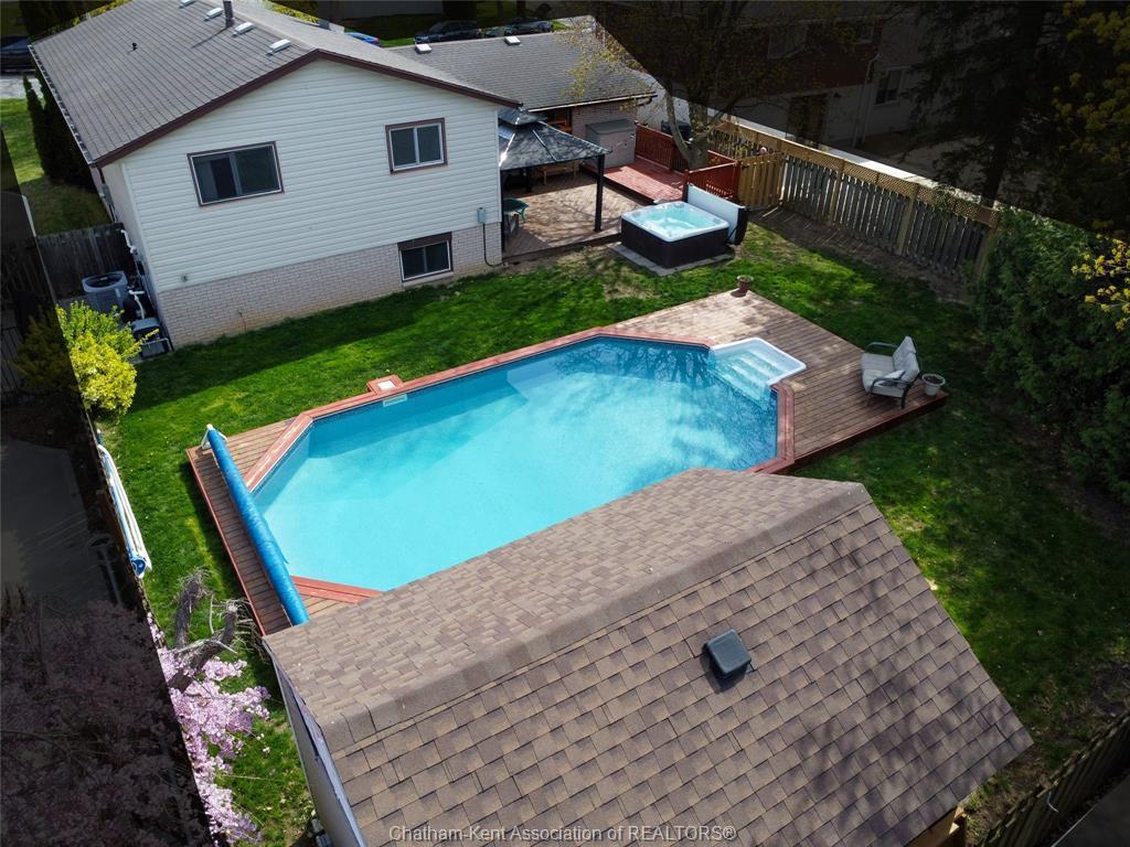 









12


Sioux

Drive,
Chatham,




ON
N7M 5S5

