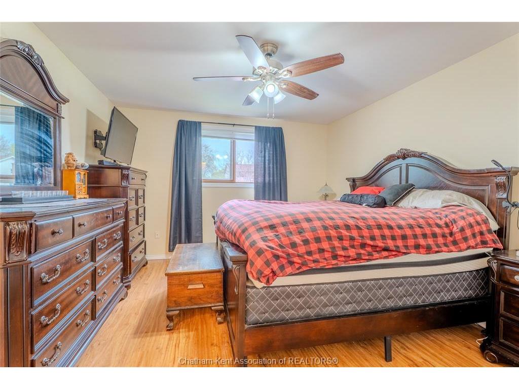 









12


Sioux

Drive,
Chatham,




ON
N7M 5S5

