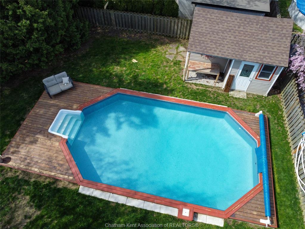 









12


Sioux

Drive,
Chatham,




ON
N7M 5S5

