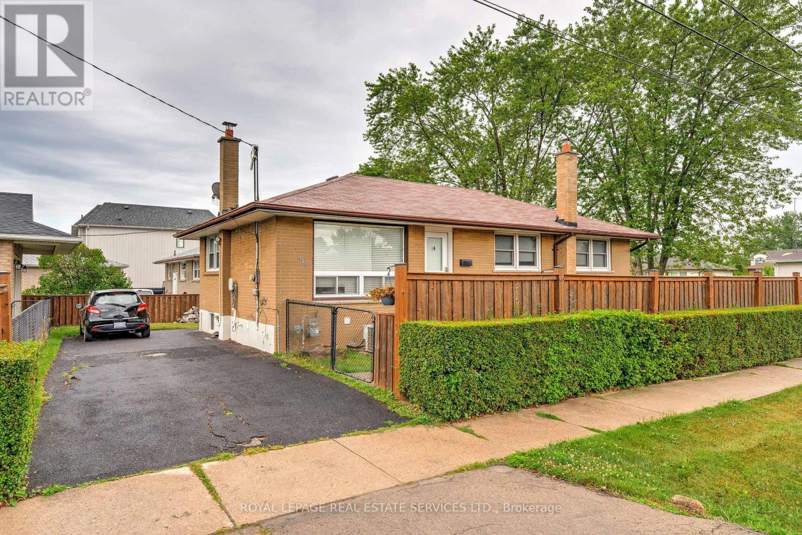 












342 MORDEN ROAD

,
Oakville,




Ontario
L6K2S8

