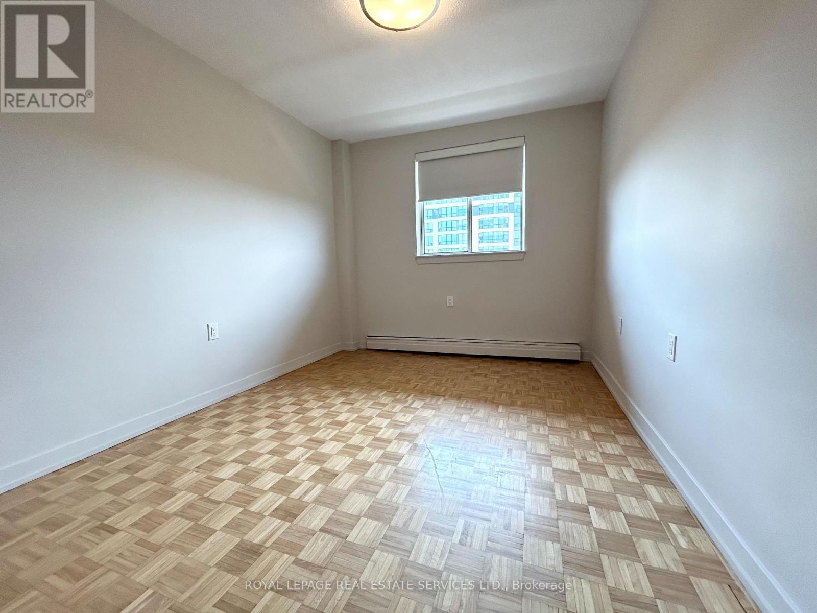 












1010 - 101 MILLSIDE DRIVE

,
Milton,




Ontario
L9T3C2

