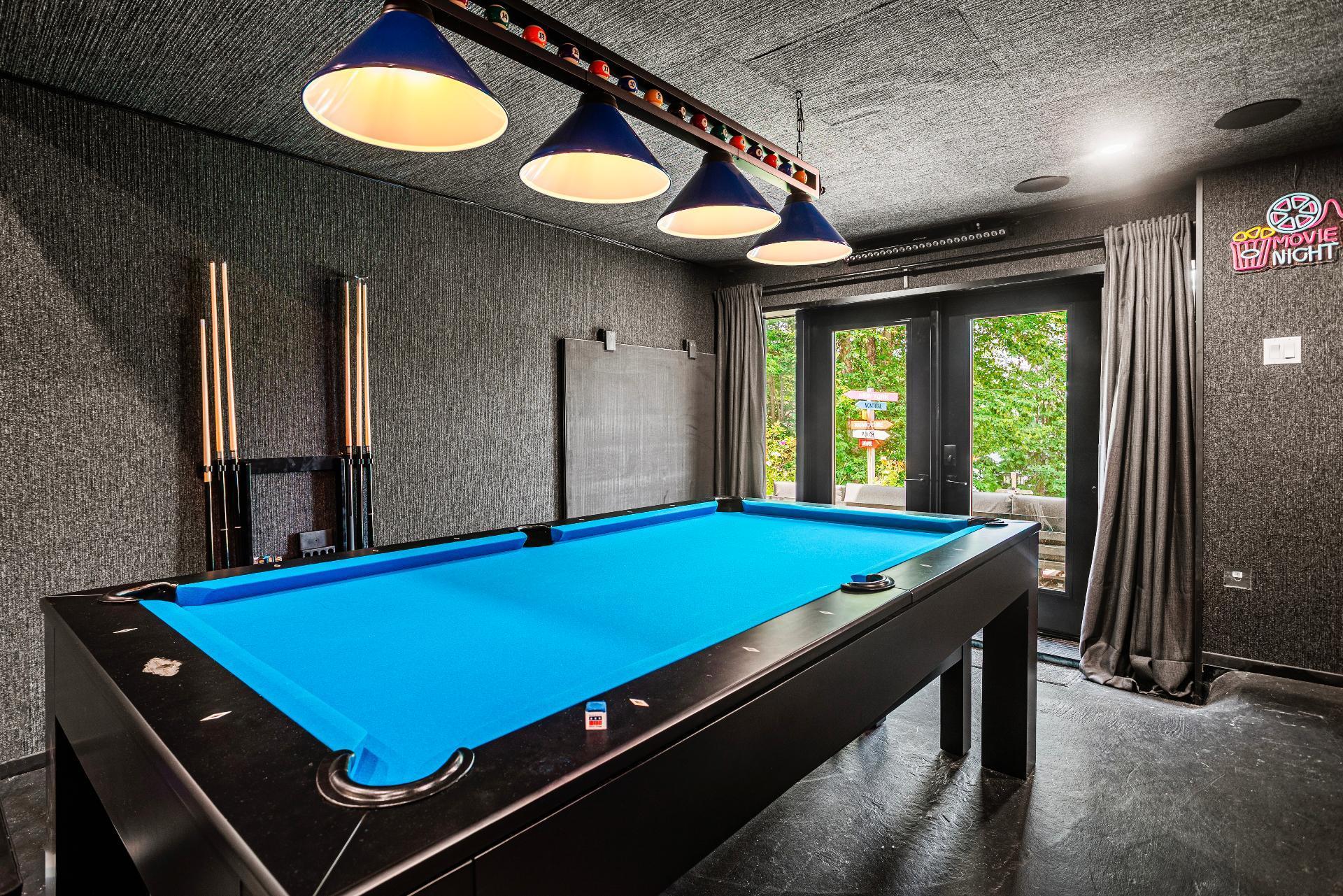 









851

 - 853


Ch. Morgan

,
Saint-Adolphe-d'Howard,




QC
J0T2B0

