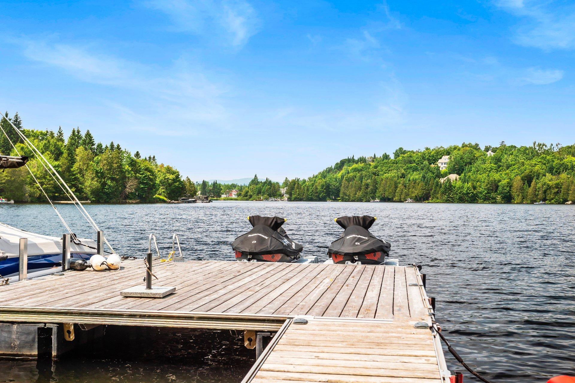 









851

 - 853


Ch. Morgan

,
Saint-Adolphe-d'Howard,




QC
J0T2B0

