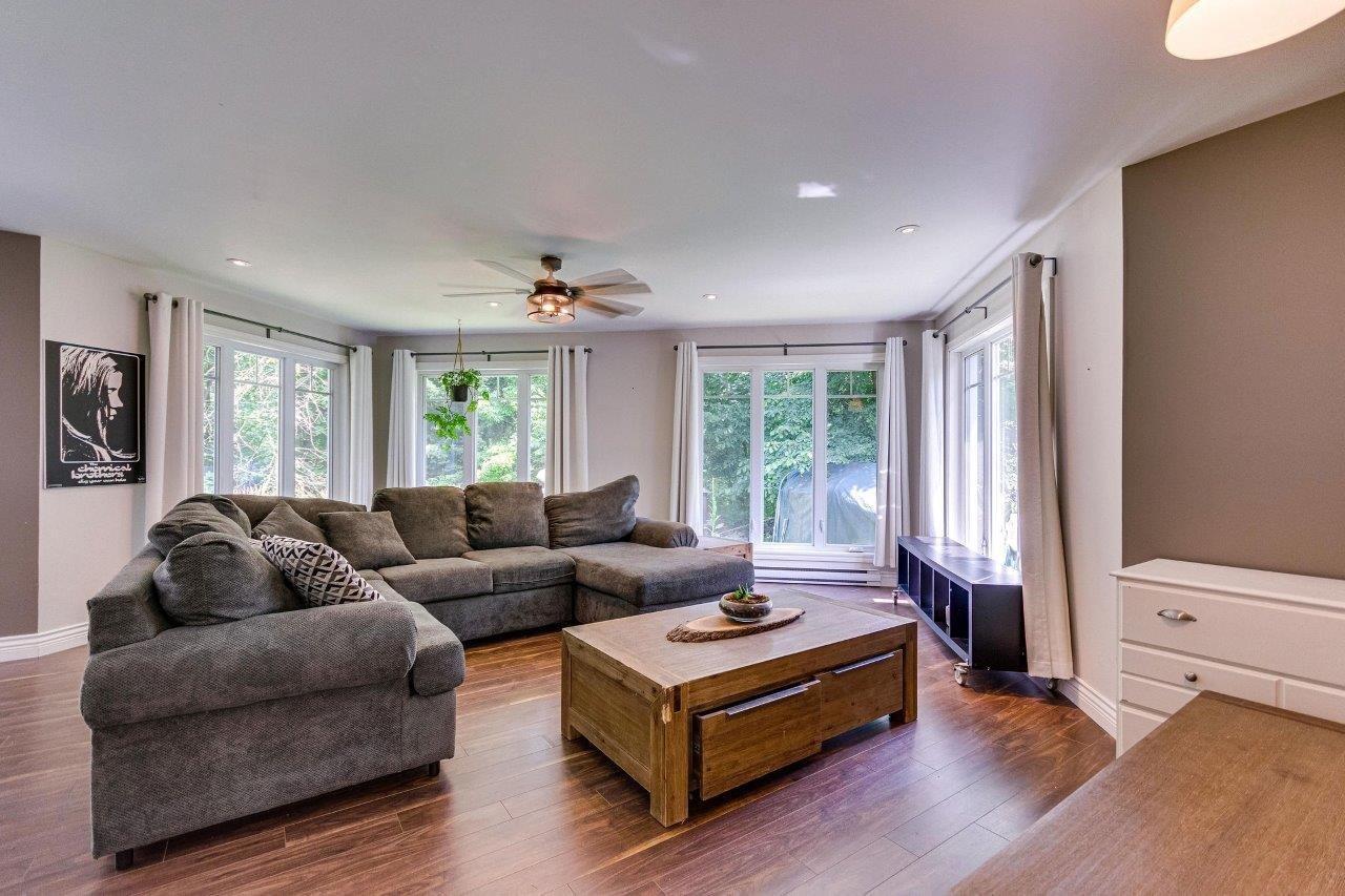 









51


Rue des Poiriers

,
Cantley,




QC
J8V3R5


