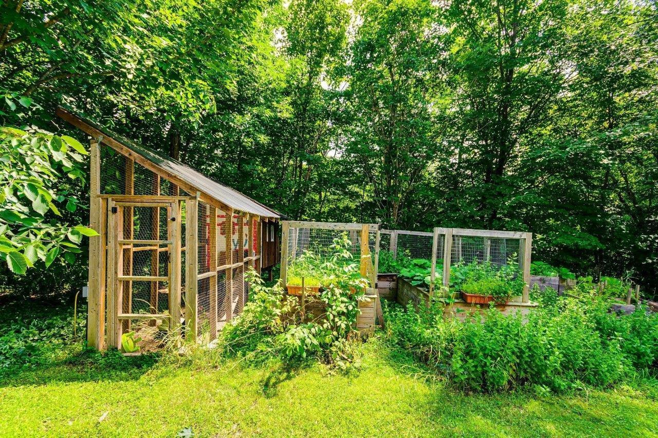 









51


Rue des Poiriers

,
Cantley,




QC
J8V3R5


