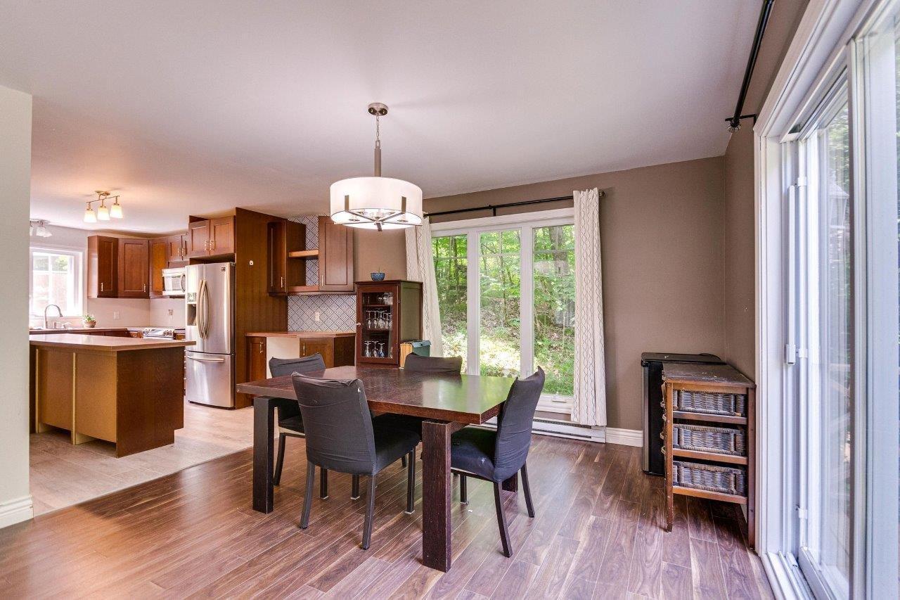 









51


Rue des Poiriers

,
Cantley,




QC
J8V3R5

